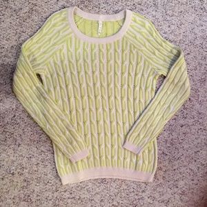 Willow & Clay cable knit sweater